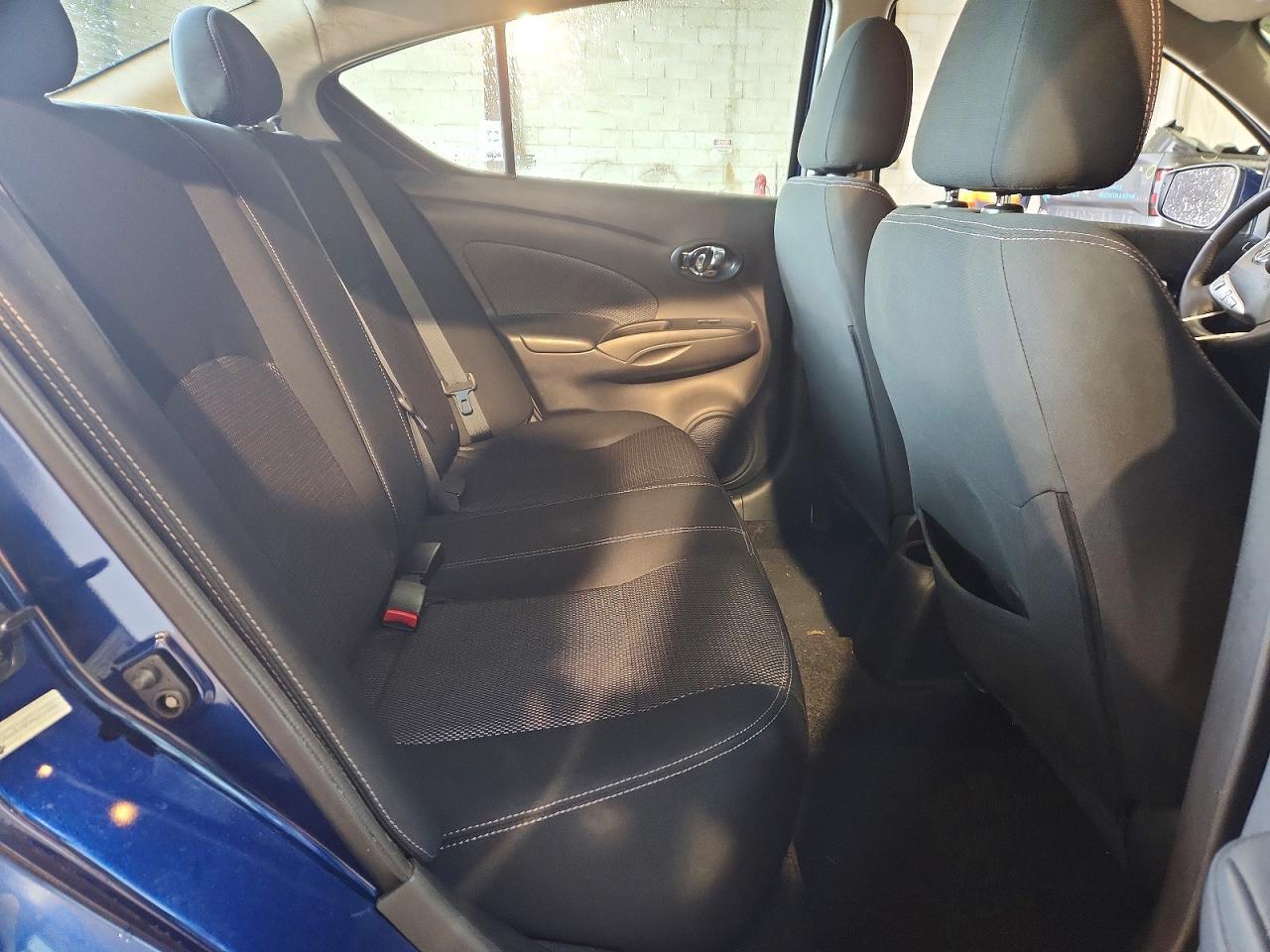 Nissan Versa Sv