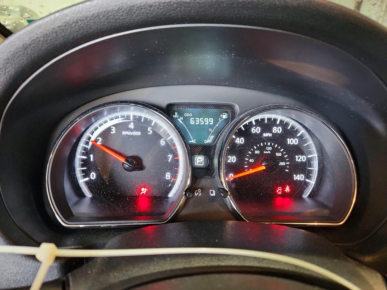 Nissan Versa Sv