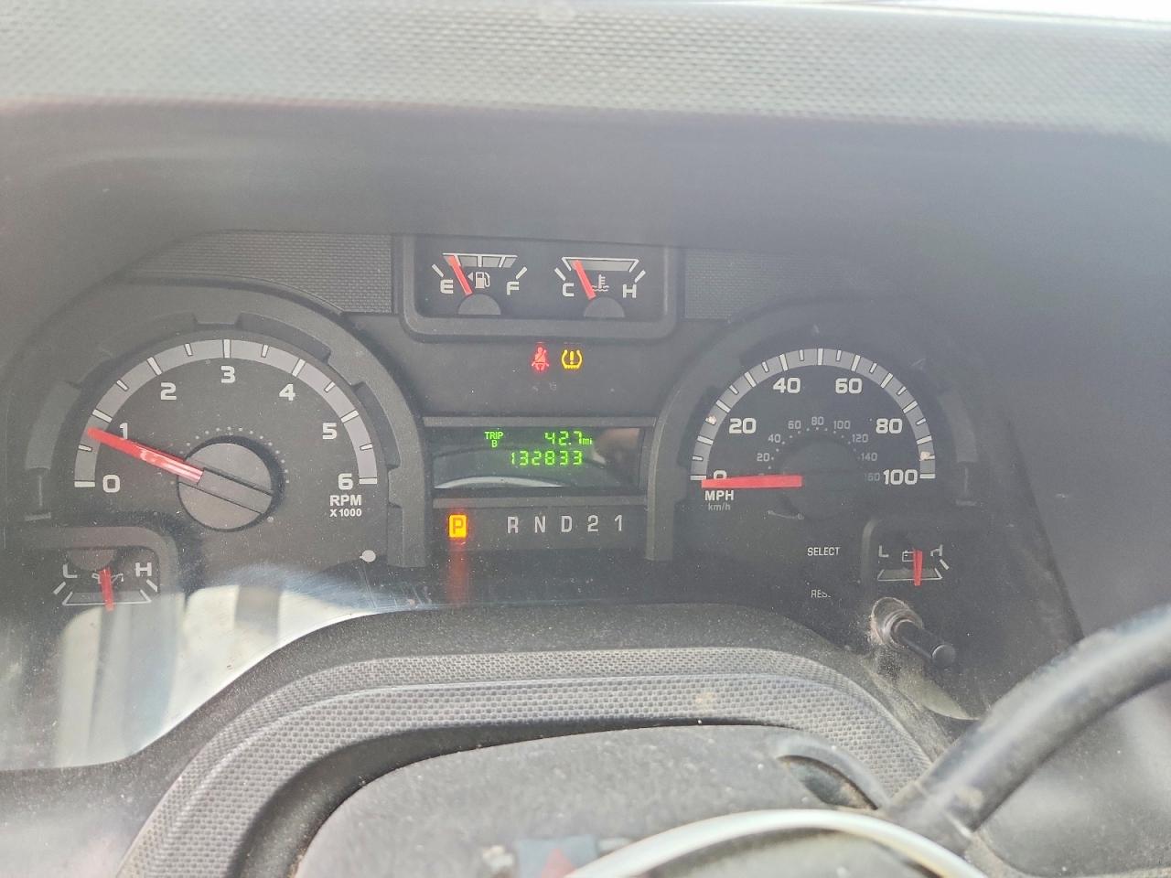 Ford Econoline E250 Van