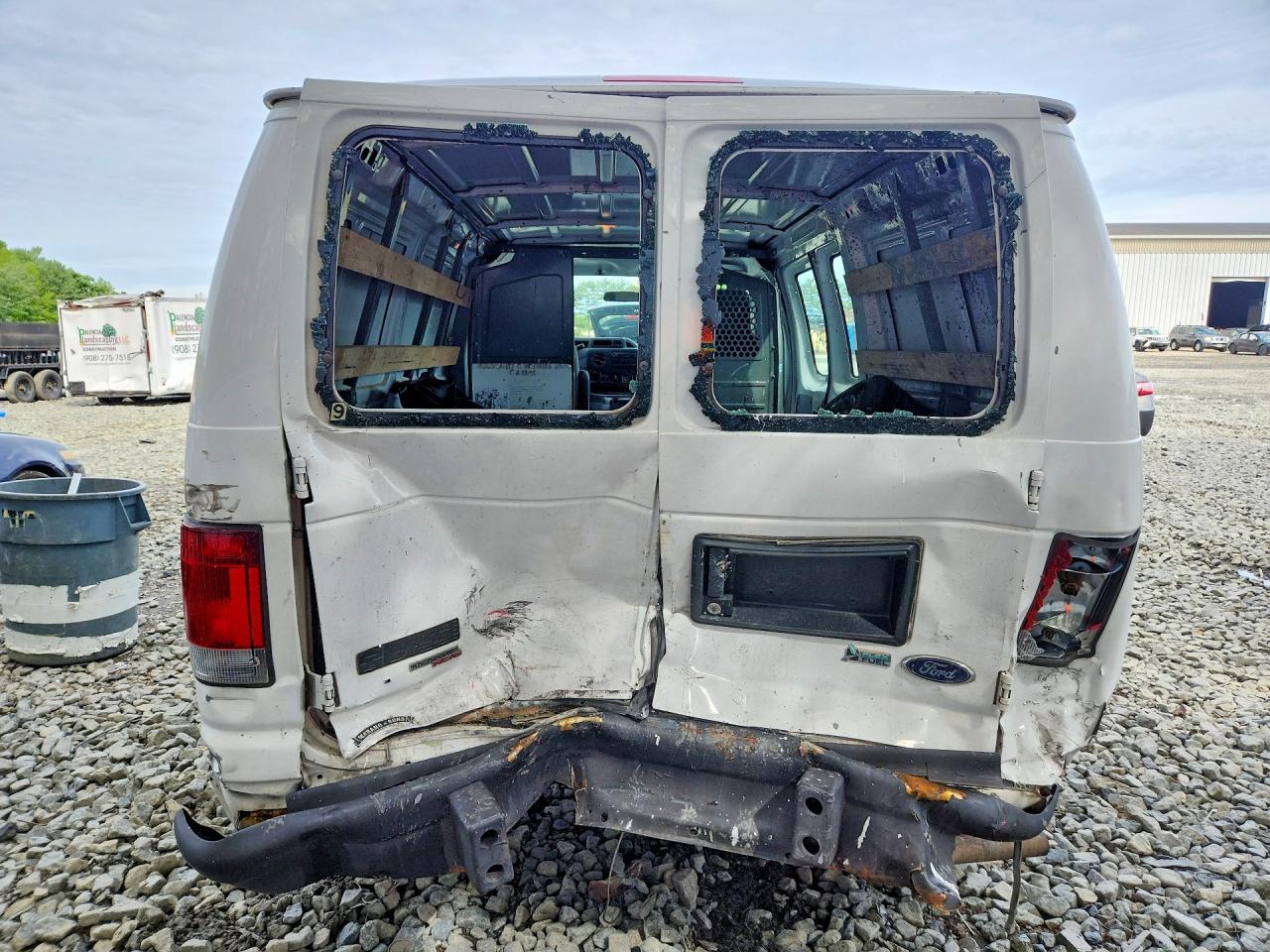 Ford Econoline E250 Van