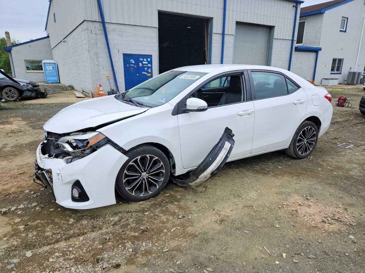 Salvage Toyota Corolla Image