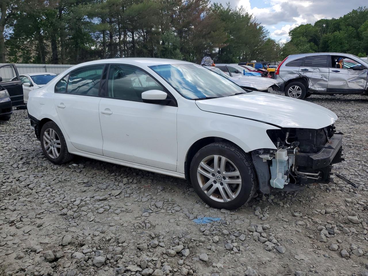 Volkswagen Jetta S