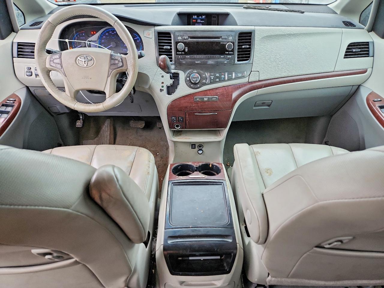 Toyota Sienna