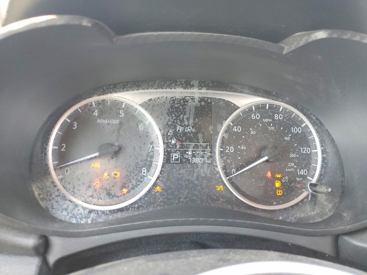 Nissan Versa S