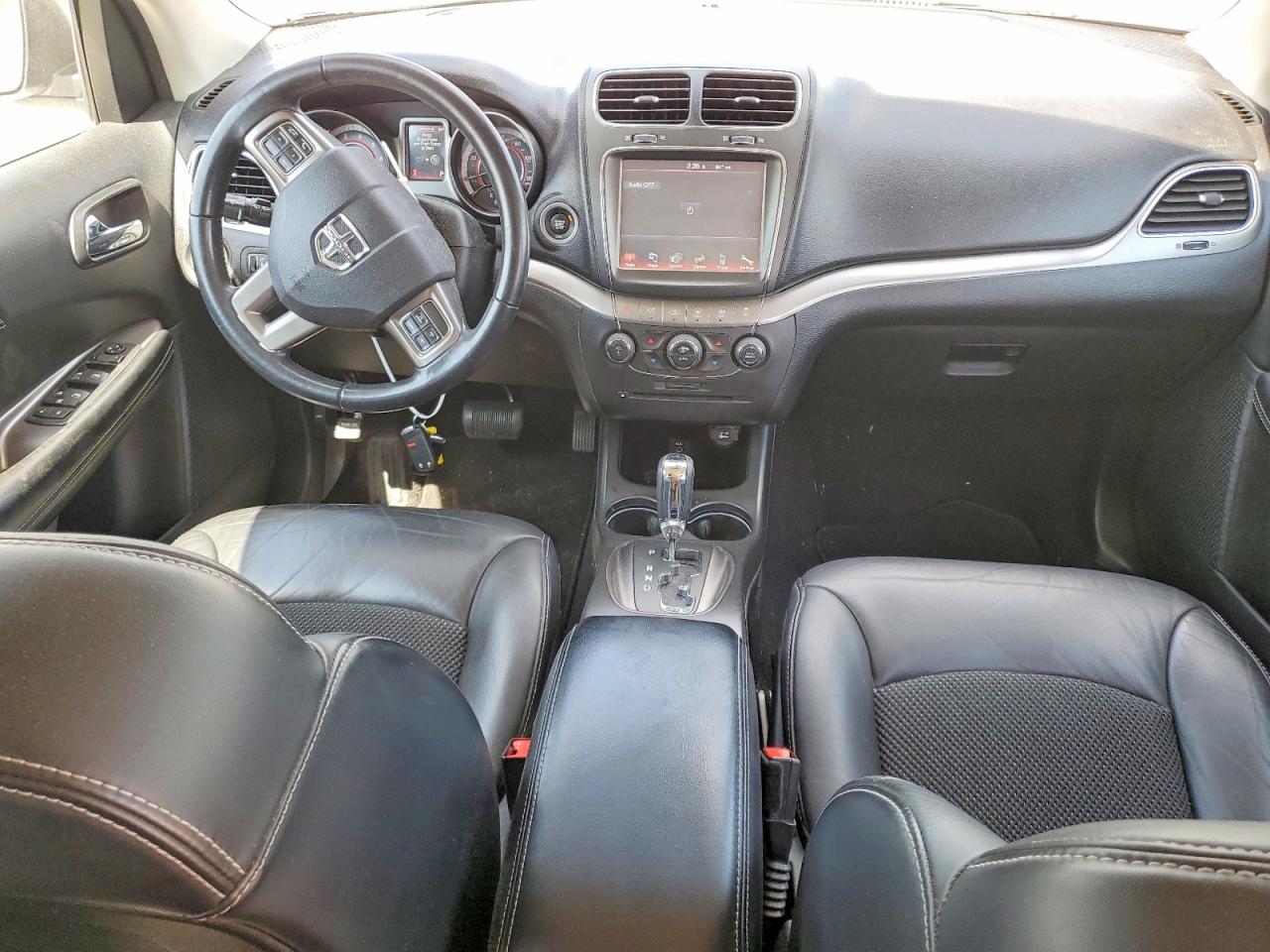 Dodge Journey Crossroad