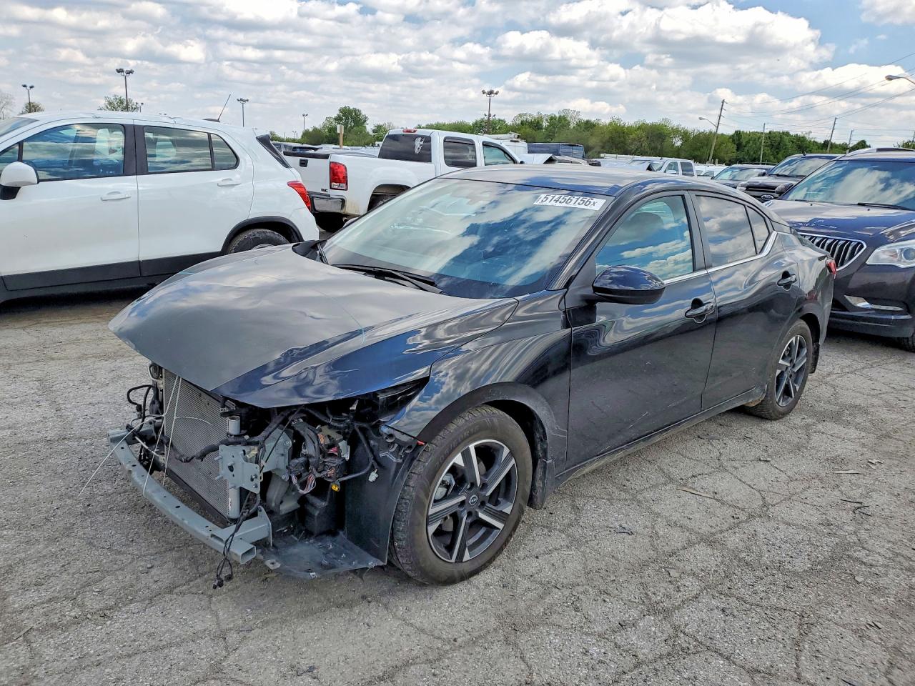 Salvage Nissan Sentra Image