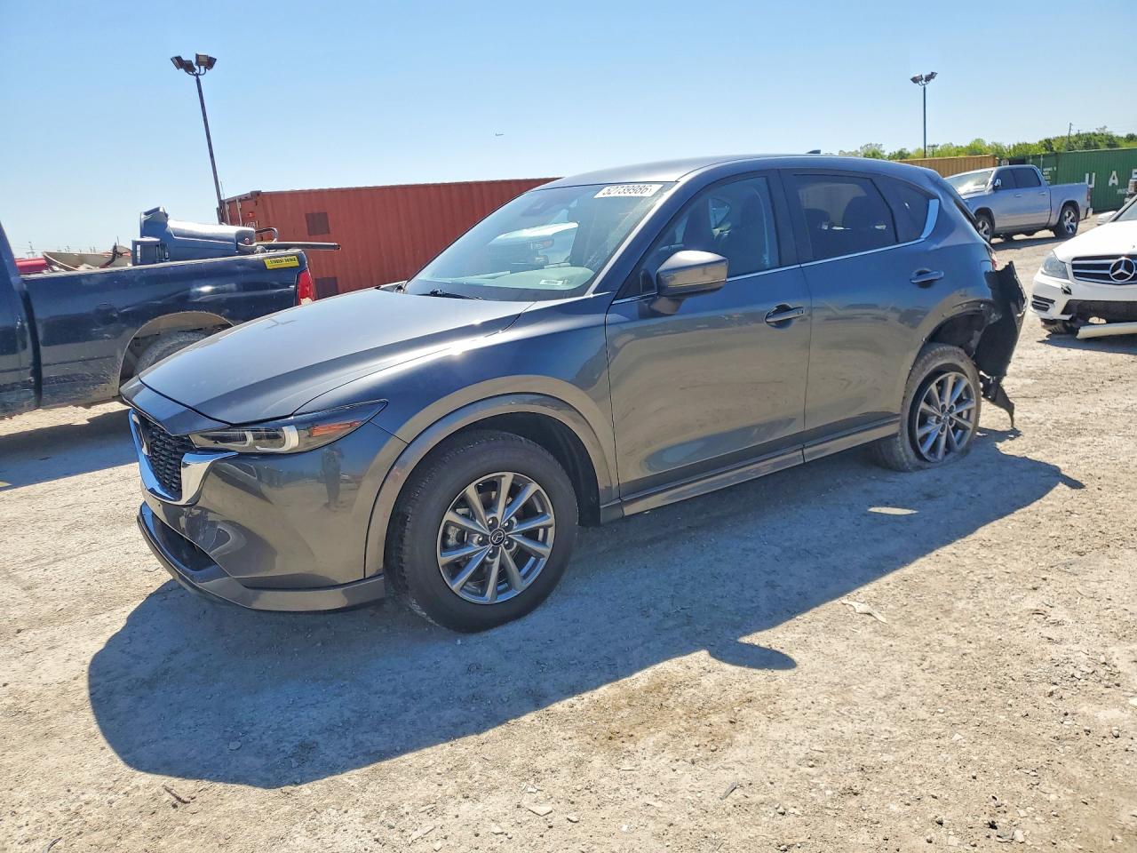 Salvage Mazda Cx Image