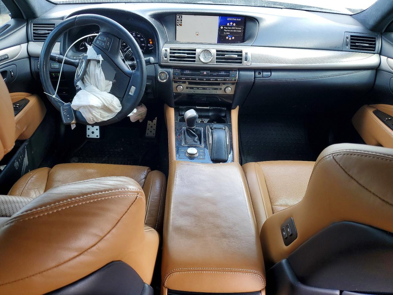 Lexus LS 460