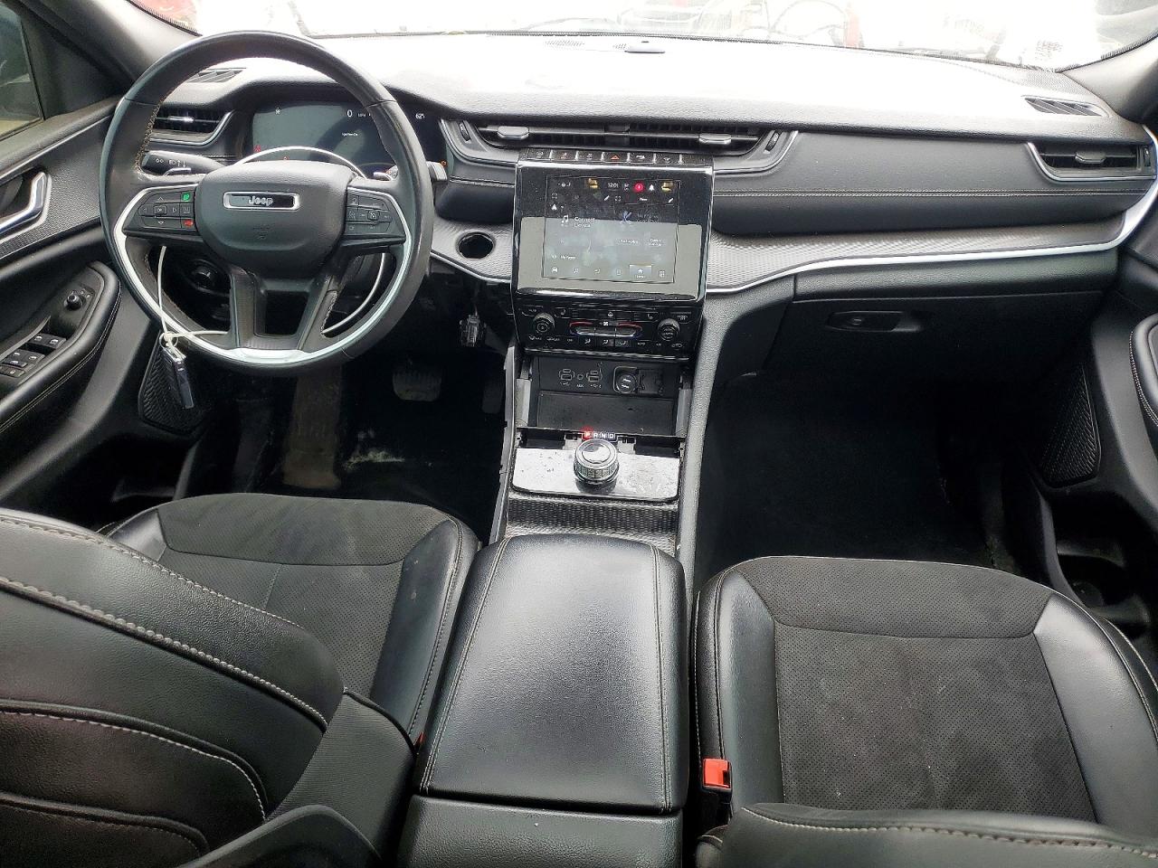 Jeep Grand Cherokee L Laredo