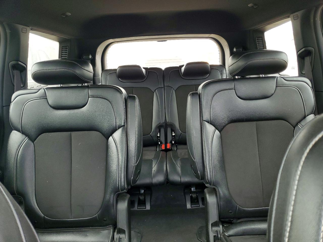 Jeep Grand Cherokee L Laredo