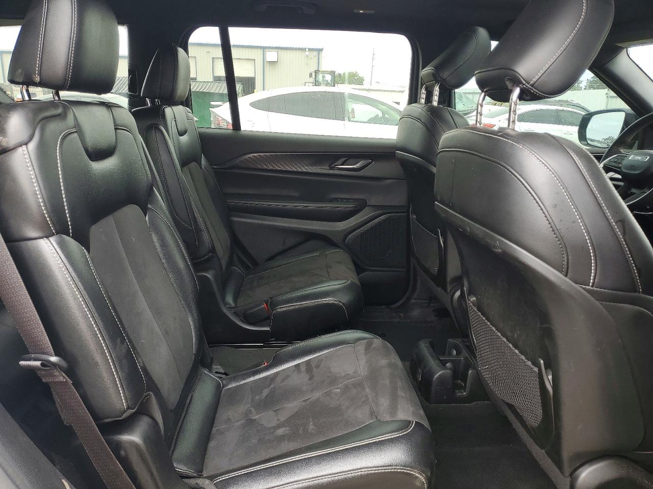 Jeep Grand Cherokee L Laredo