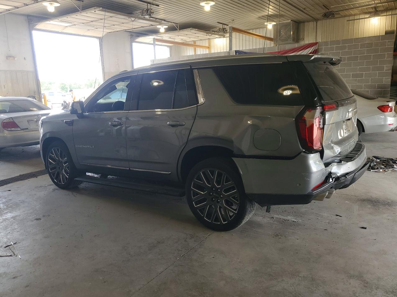 GMC Yukon Denali Ultimate