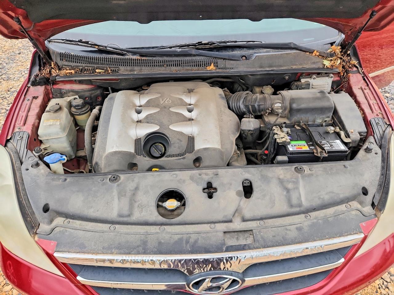 Hyundai Entourage Gls