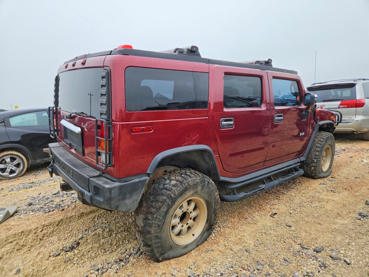 HUMMER H2