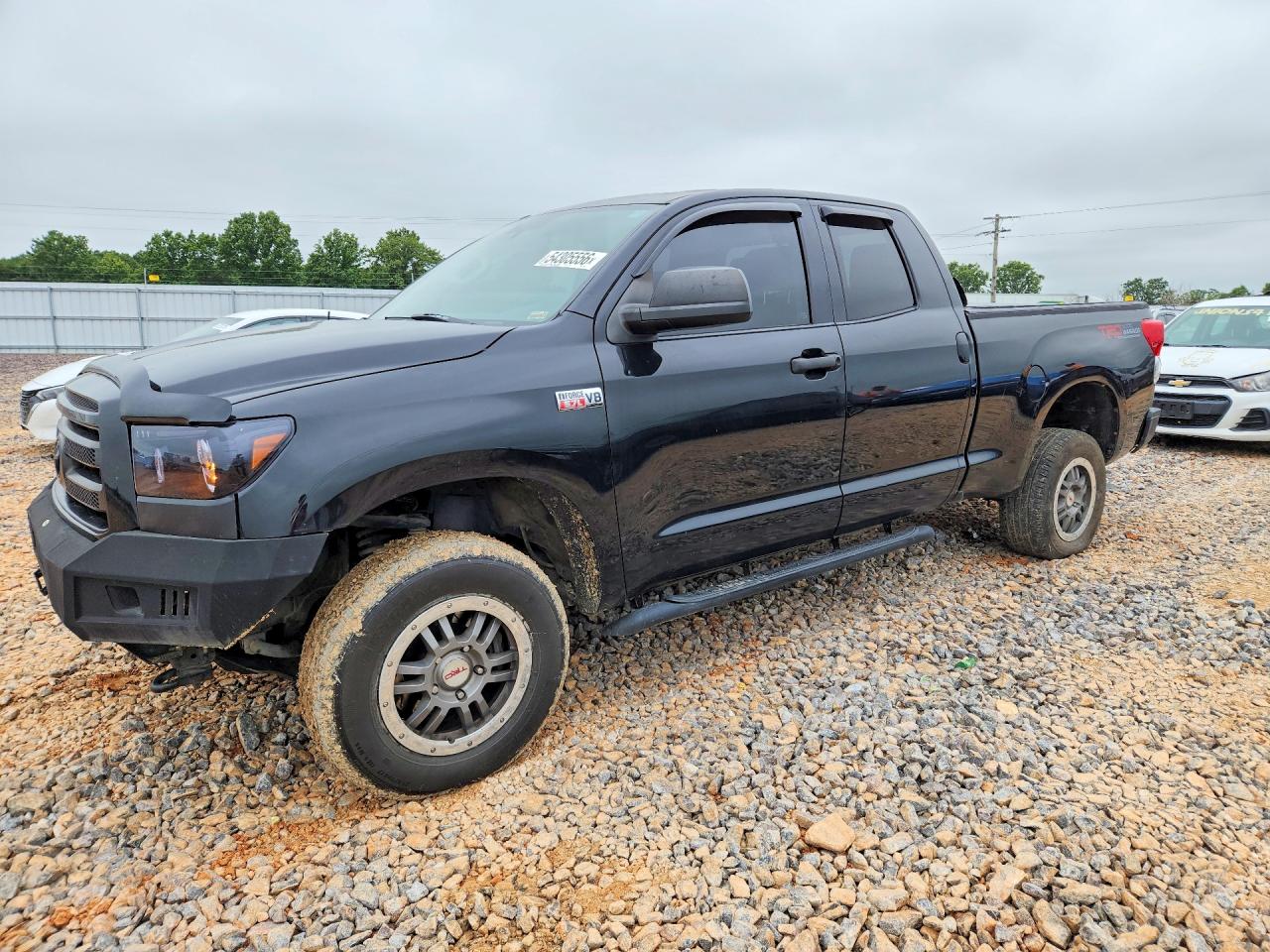 Salvage Toyota Tundra Image