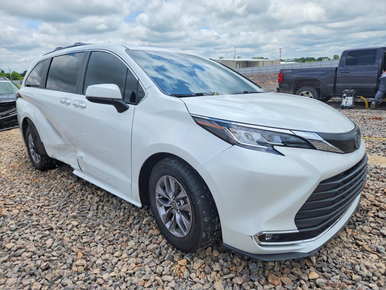 Toyota Sienna Xle