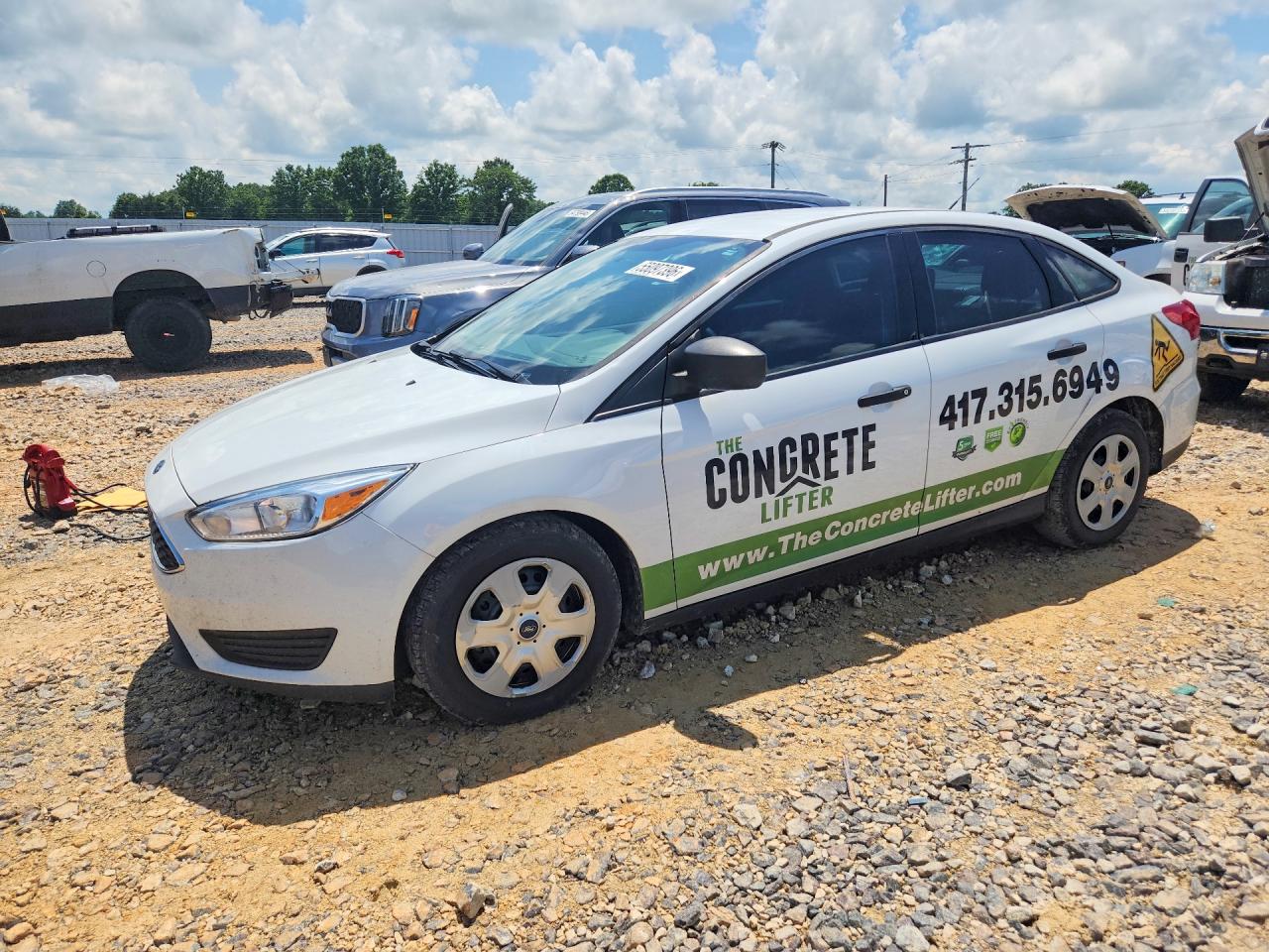 Salvage Ford Focus Image