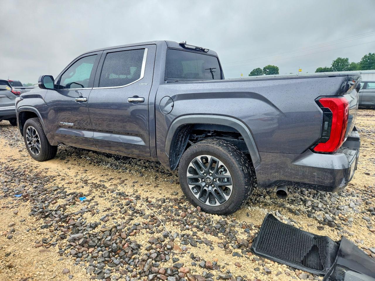 Toyota Tundra Crewmax Limited