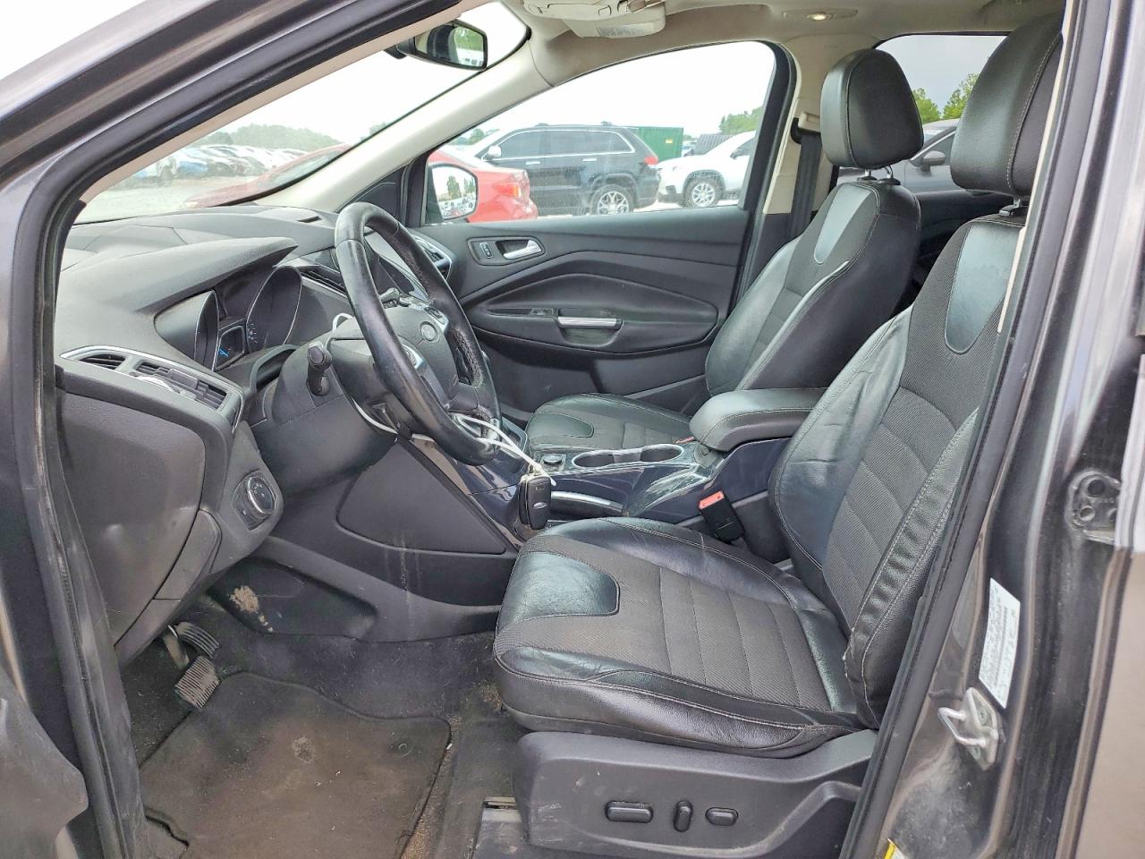 Ford Escape Titanium
