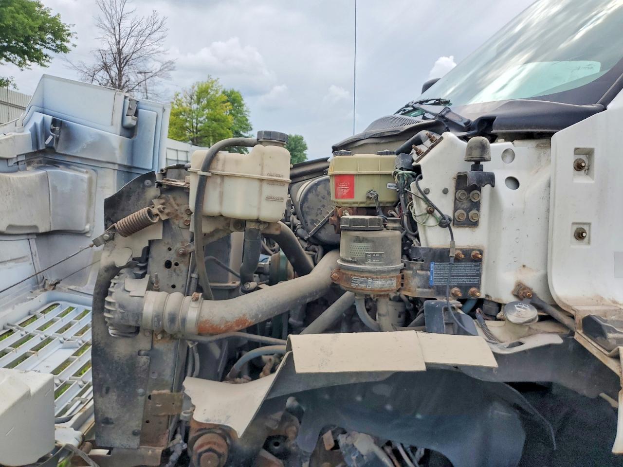 GMC C K R7500 C7c042