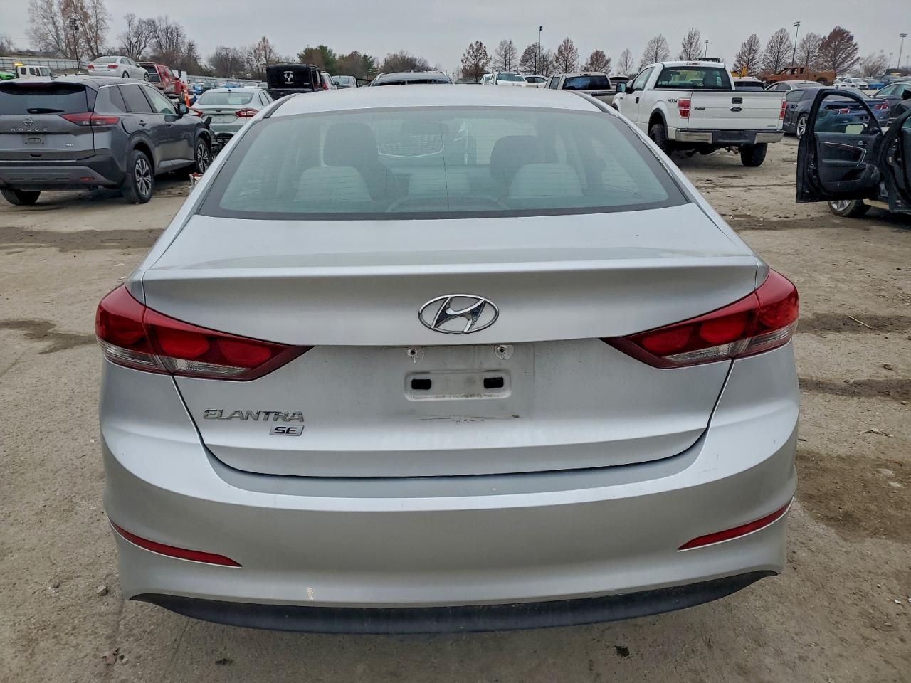 Hyundai ELANTRA Se