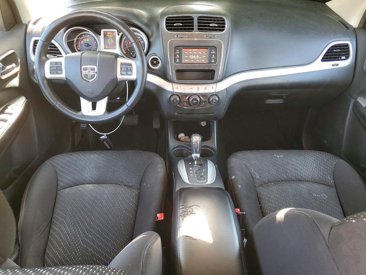 Dodge Journey Se