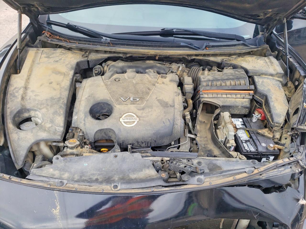 Nissan Maxima S