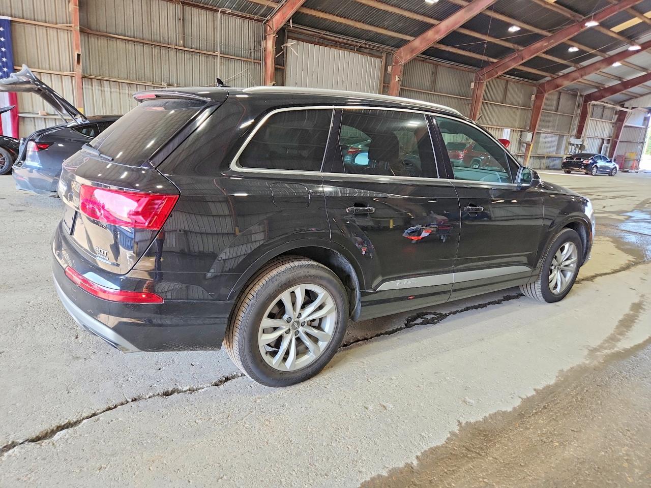 Audi Q7 Premium