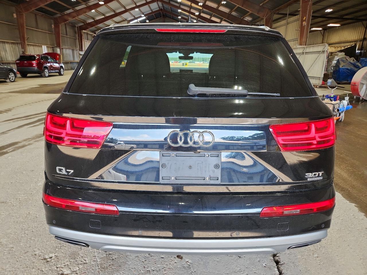 Audi Q7 Premium