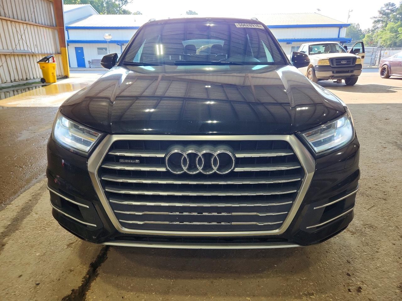Audi Q7 Premium