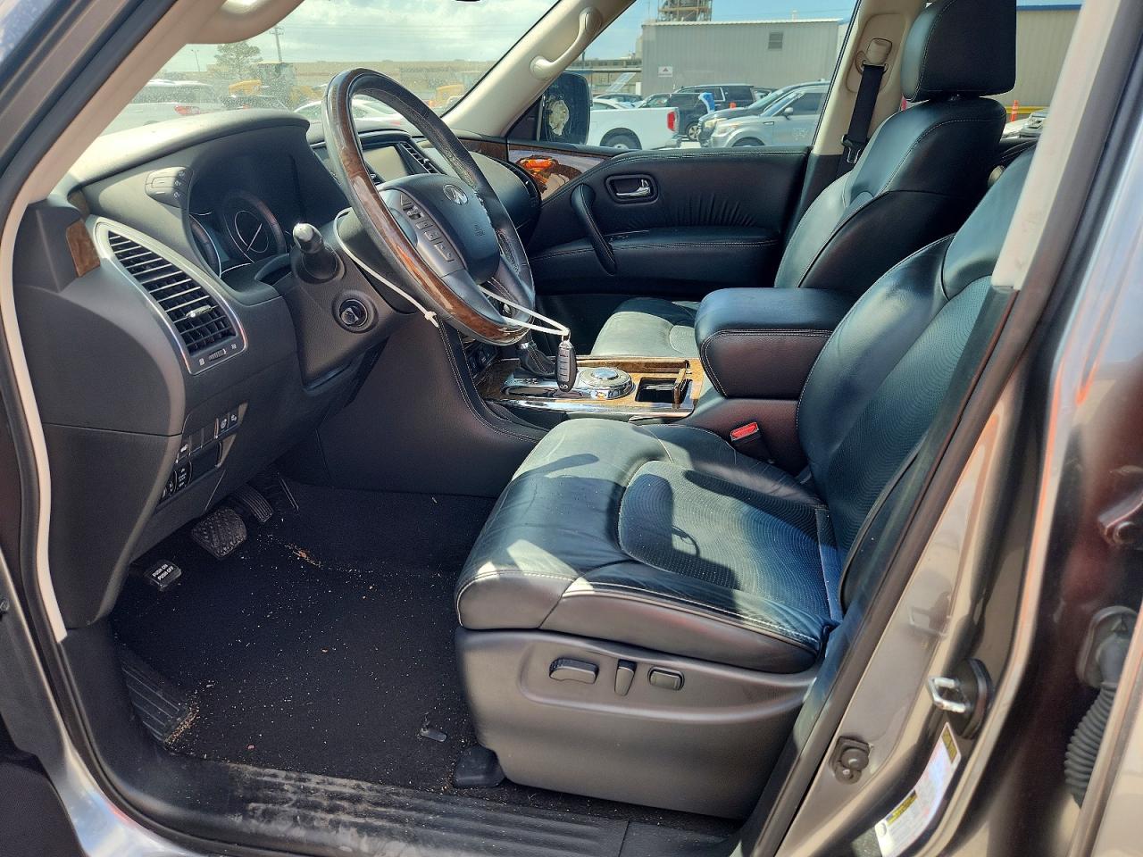 INFINITI Qx Base