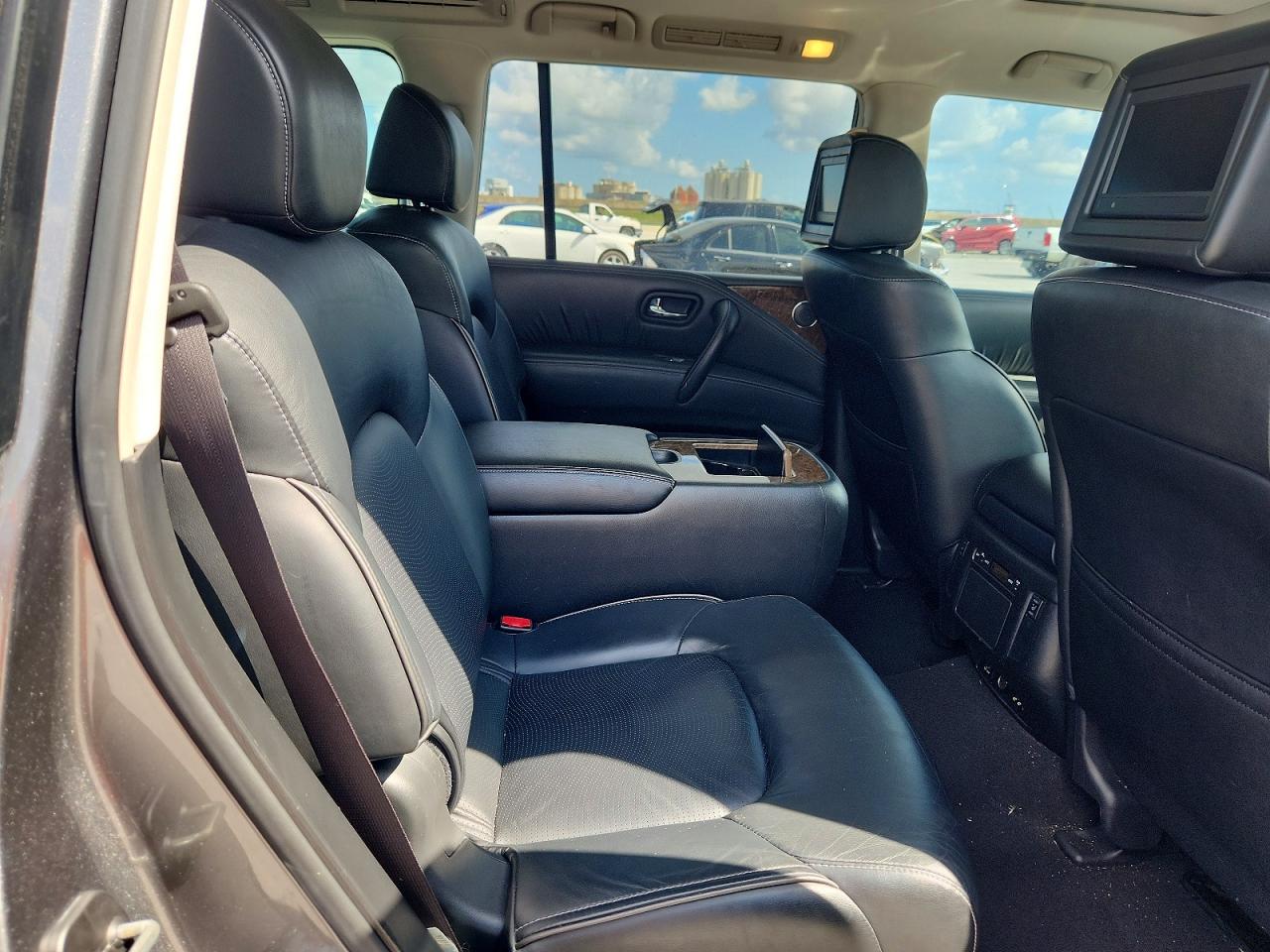 INFINITI Qx Base