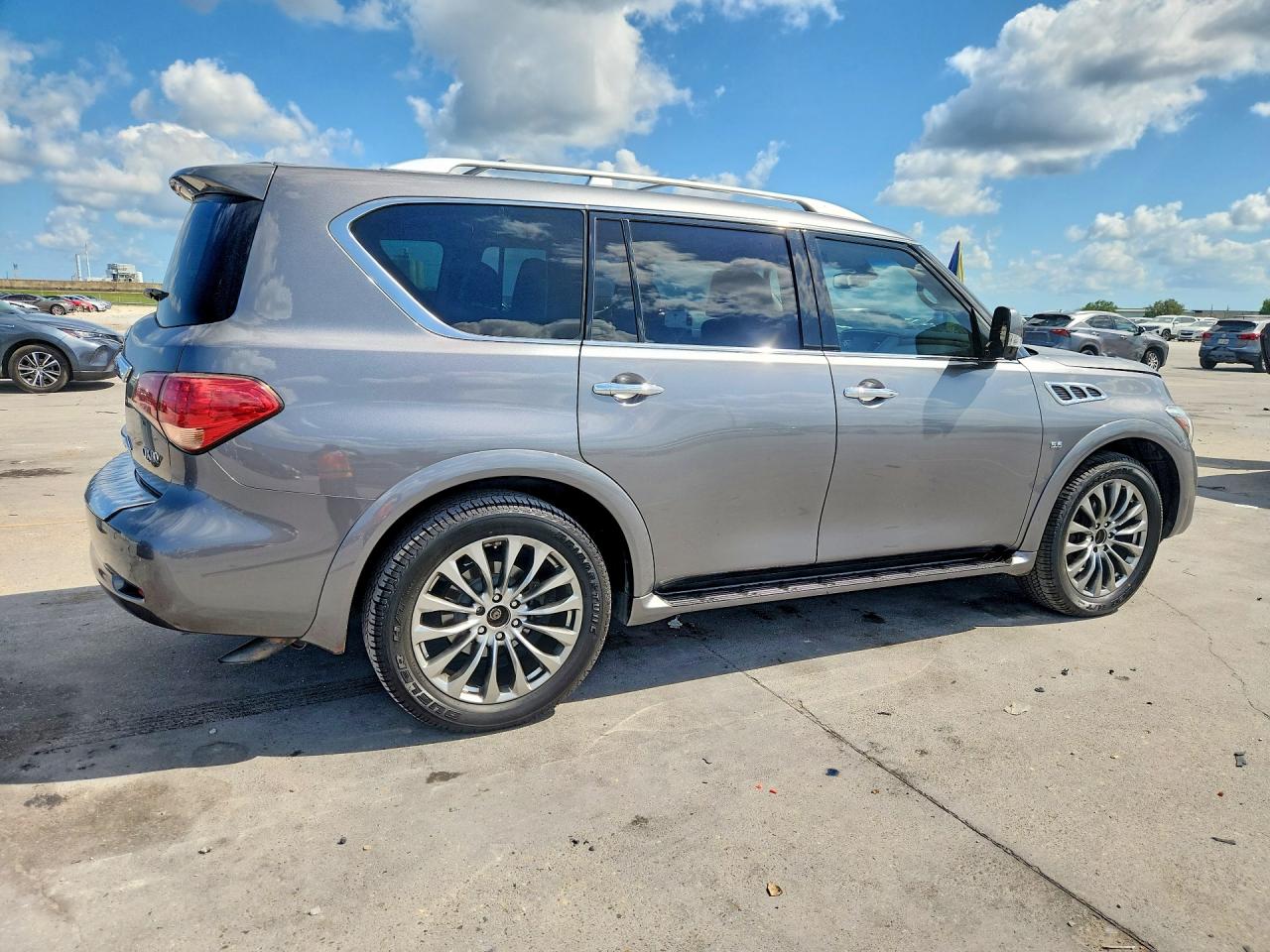 INFINITI Qx Base