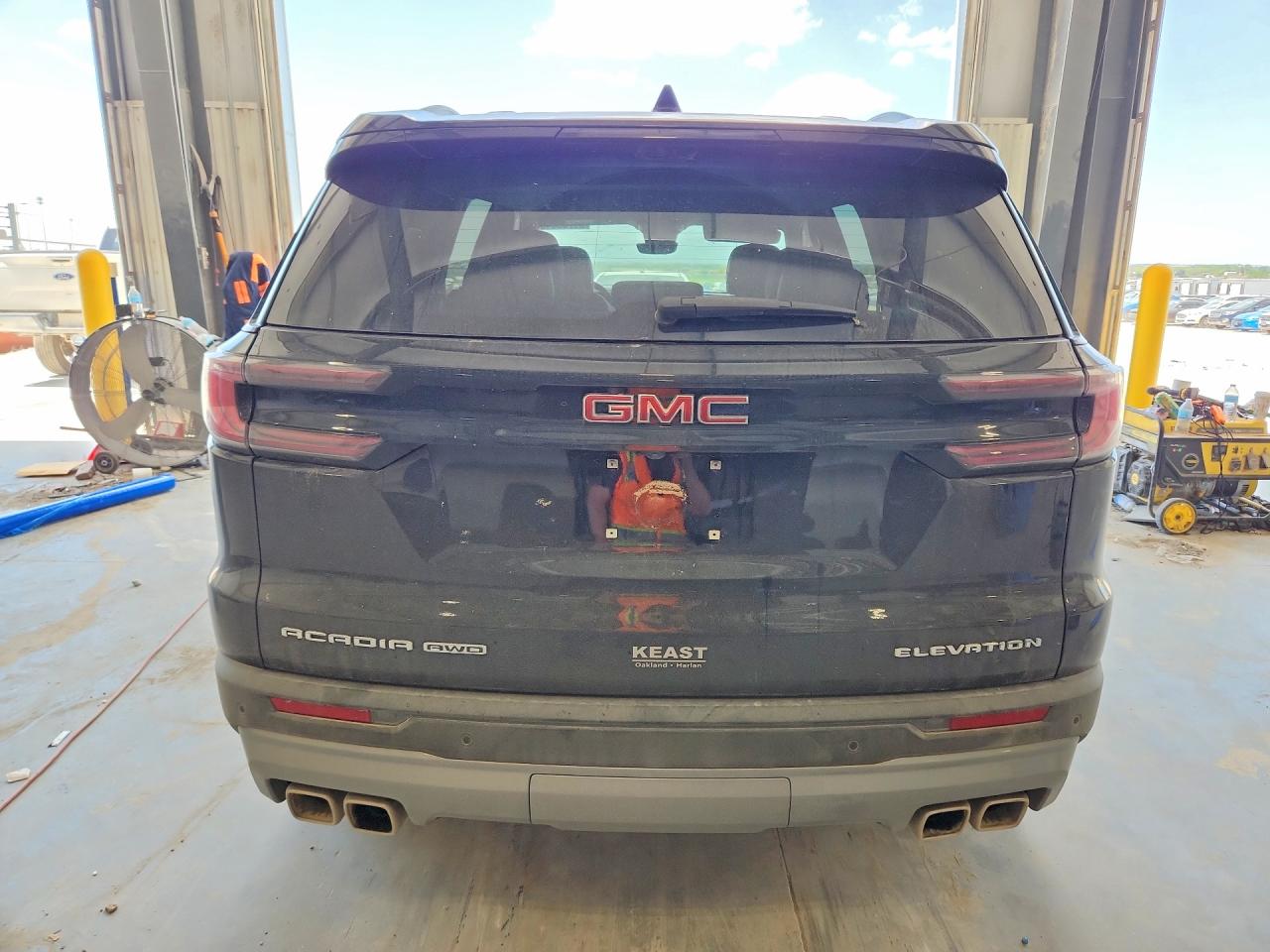 GMC Acadia Elevation