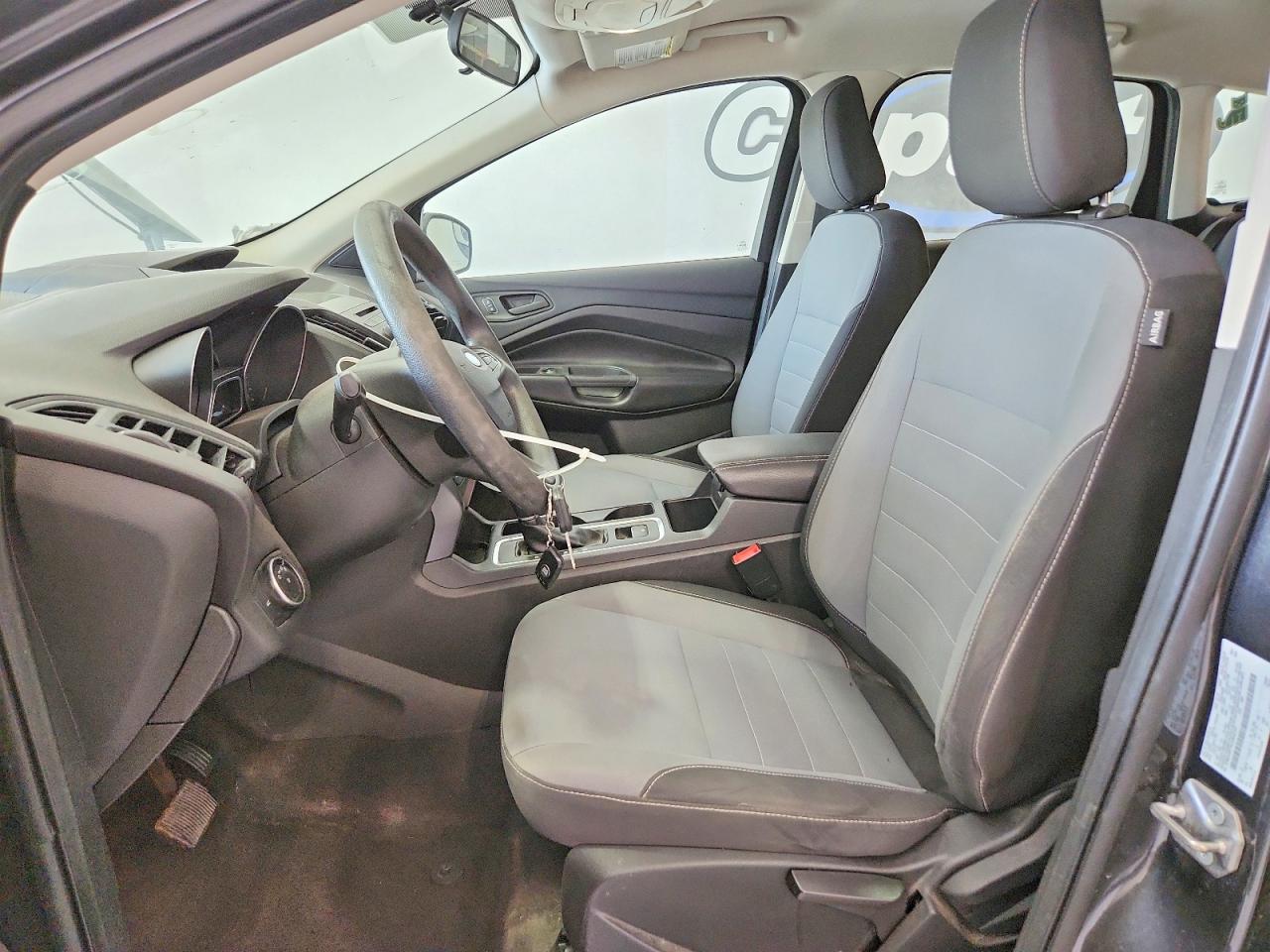 Ford Escape S