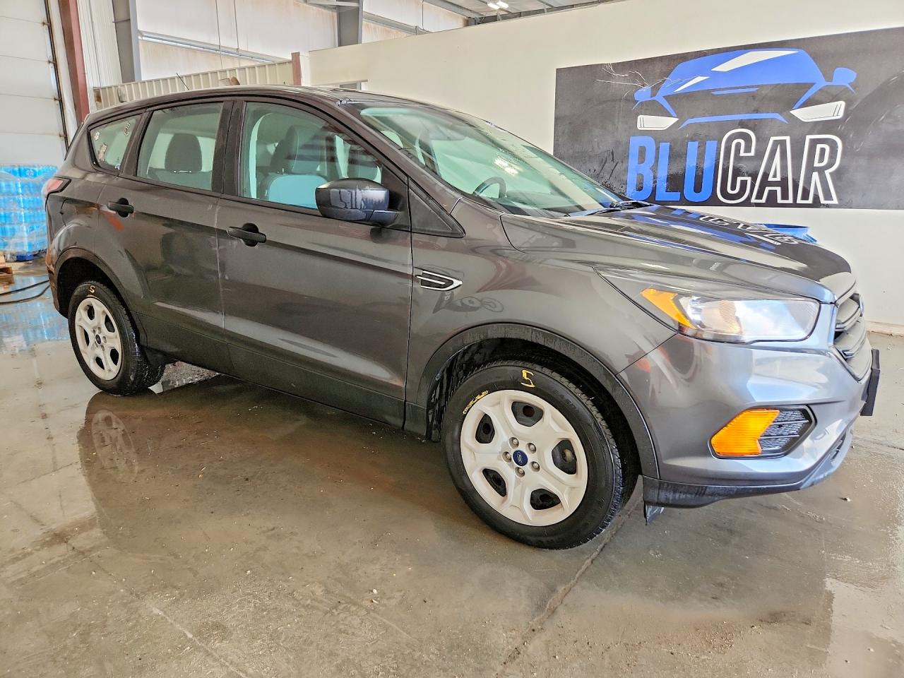 Ford Escape S