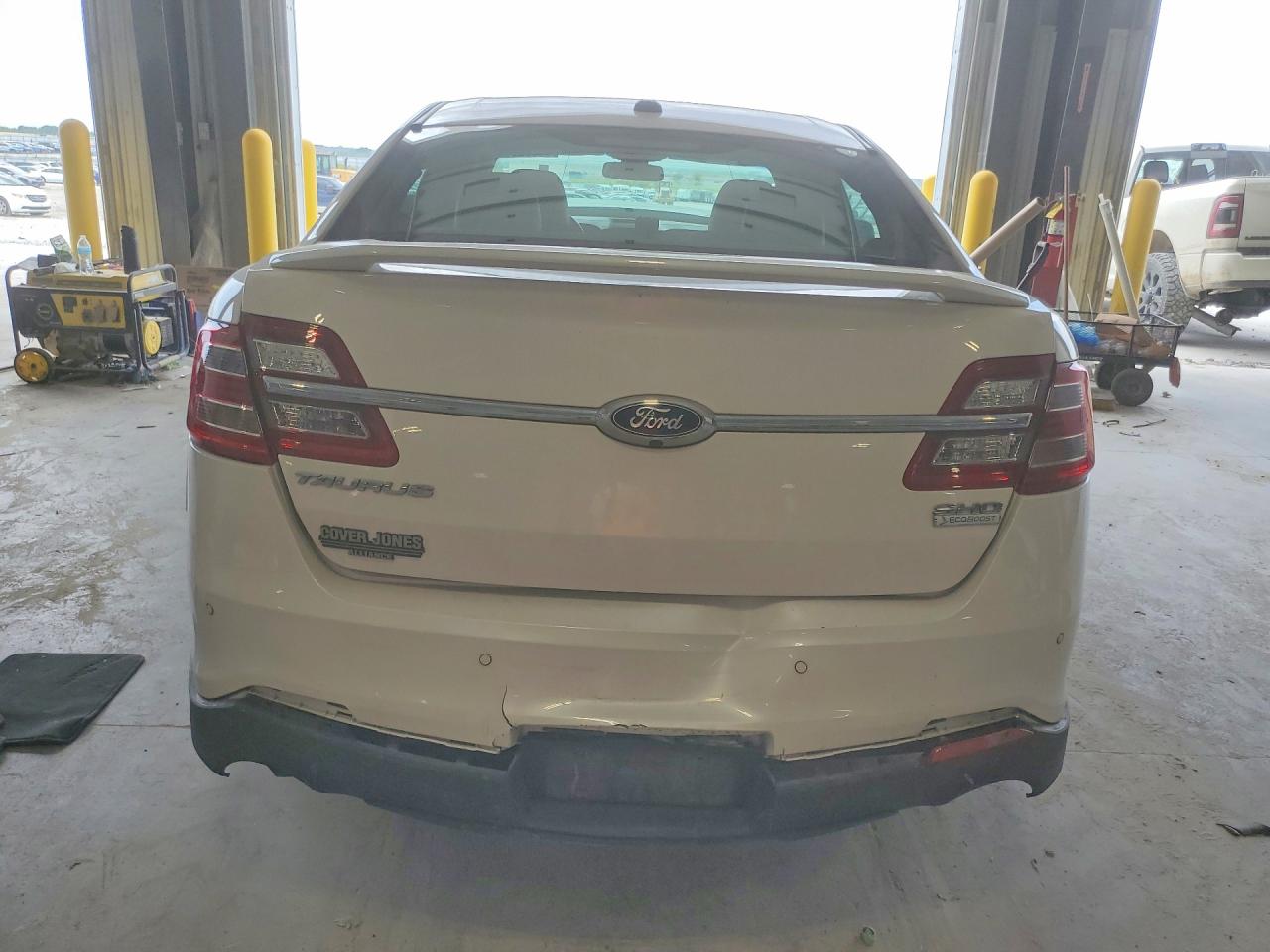 Ford Taurus Sho