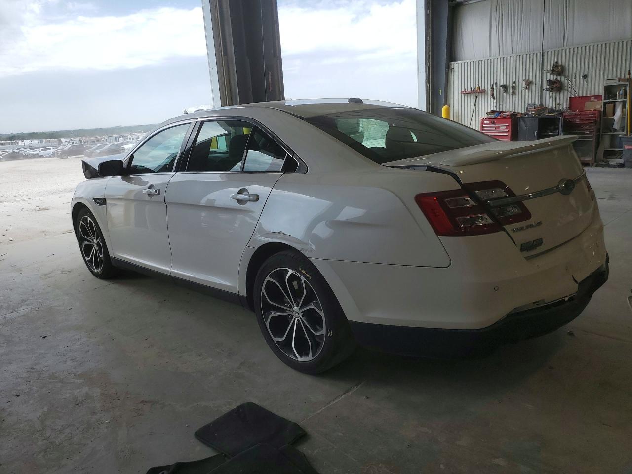 Ford Taurus Sho