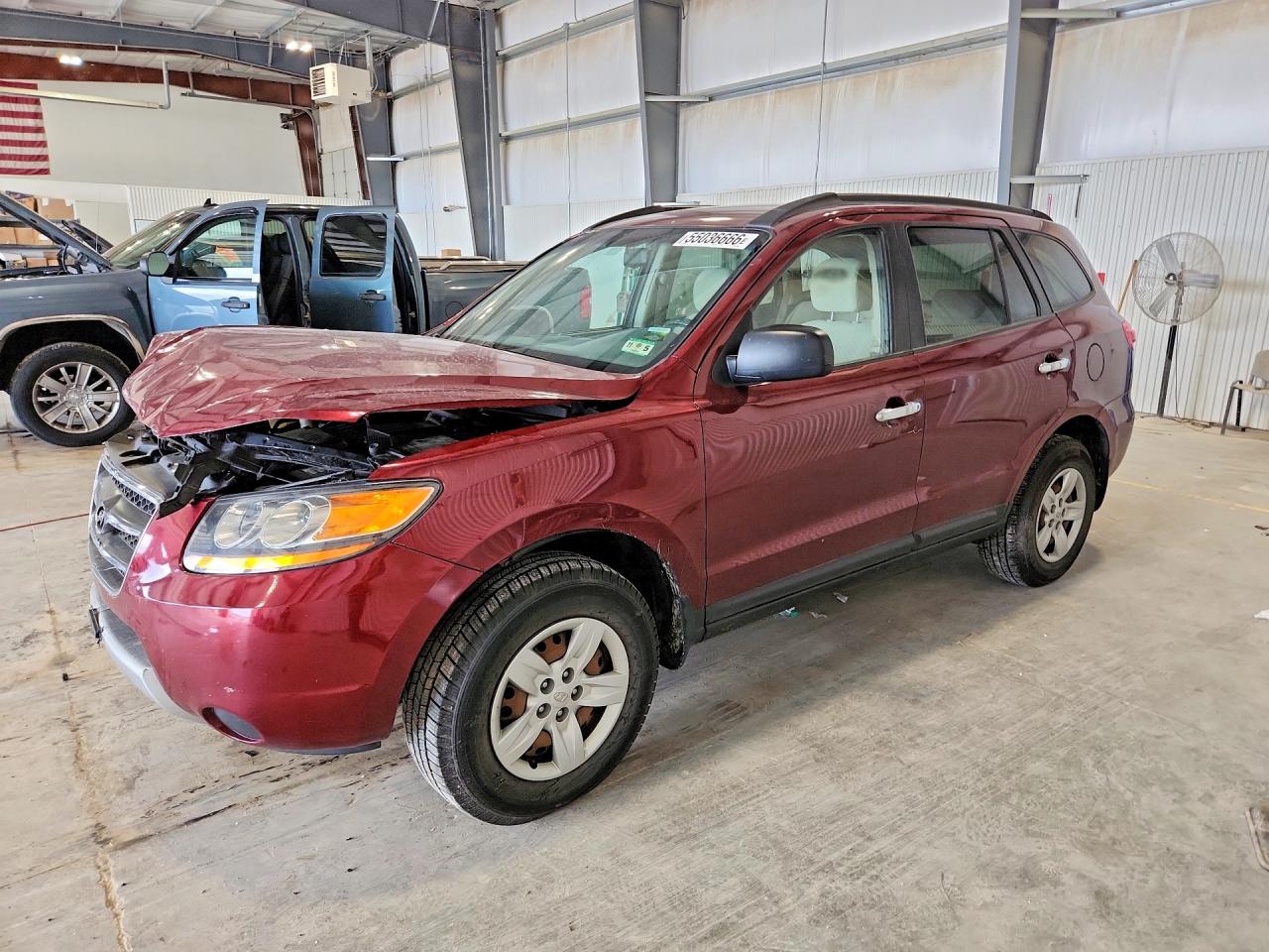 Salvage Hyundai SANTA FE Image