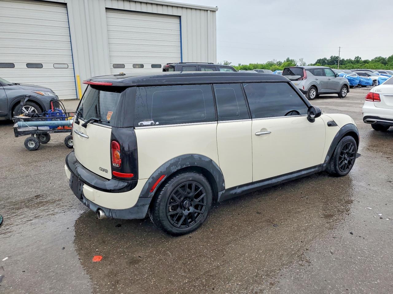 MINI Cooper Clubman