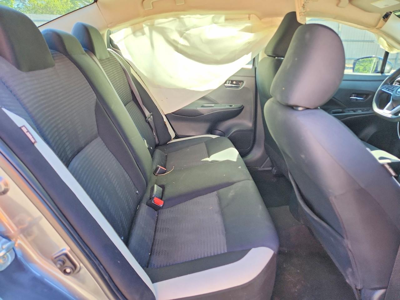 Nissan Versa Sv