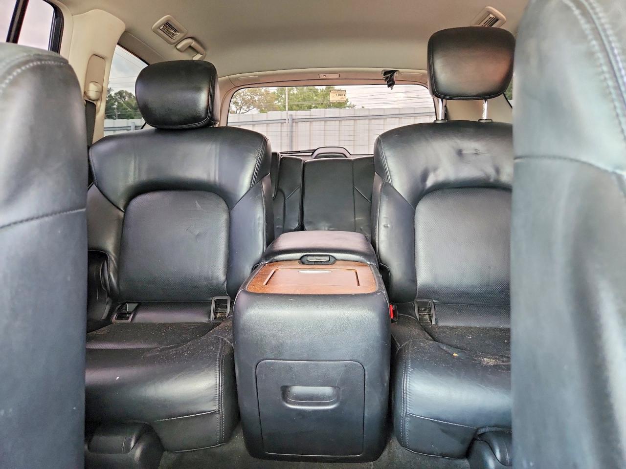 Nissan Armada Sl