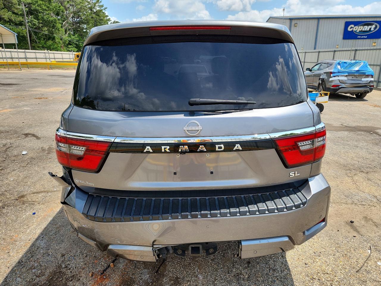 Nissan Armada Sl
