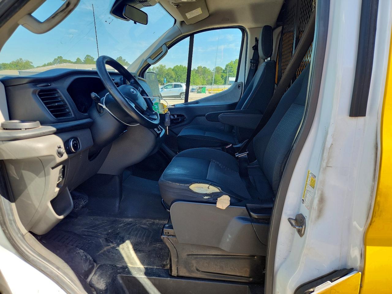 Ford Transit T-250