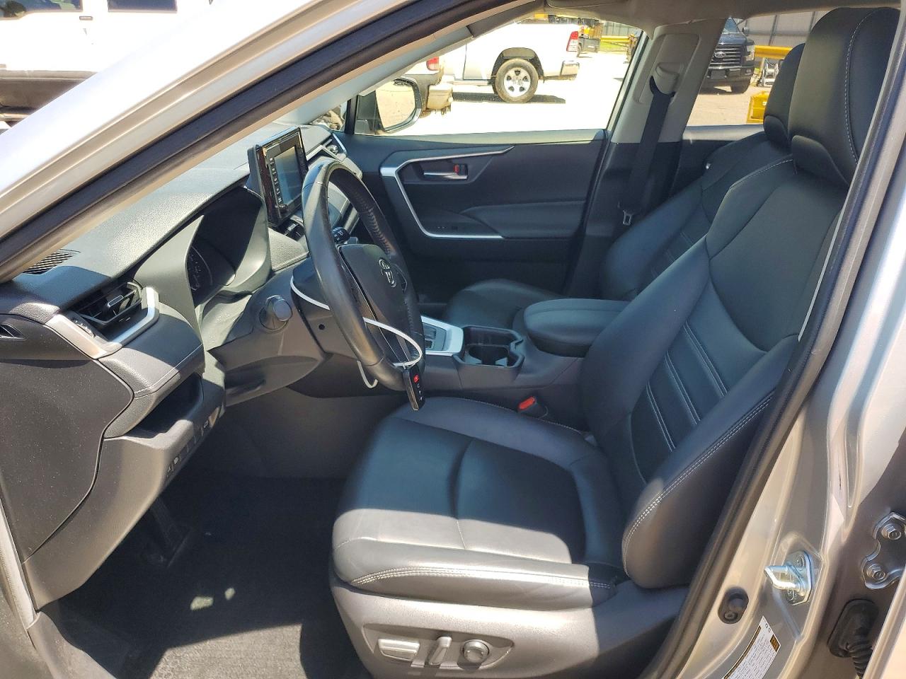 Toyota RAV4 Xle Premium
