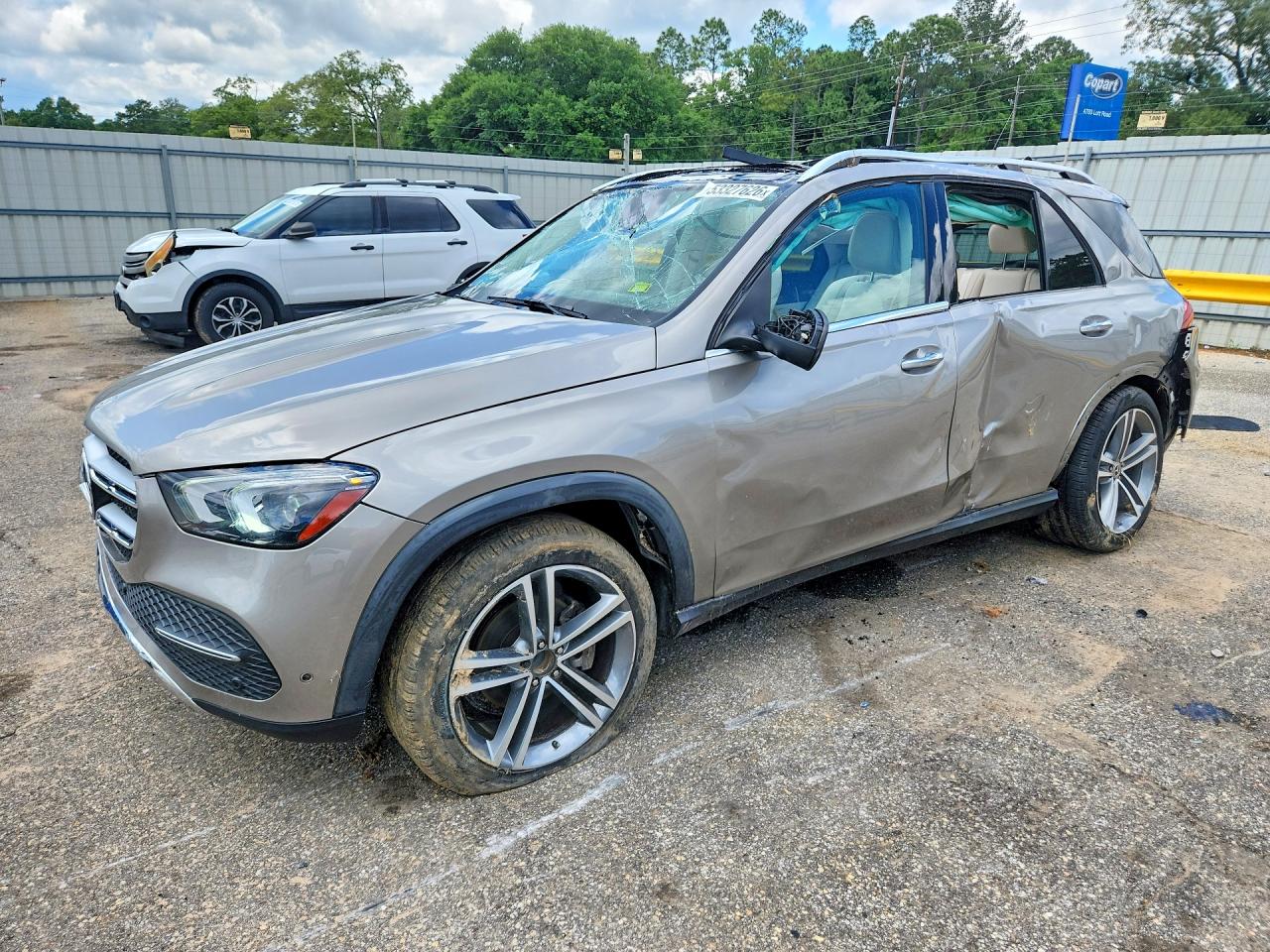 Salvage Mercedes-Benz GLE Image