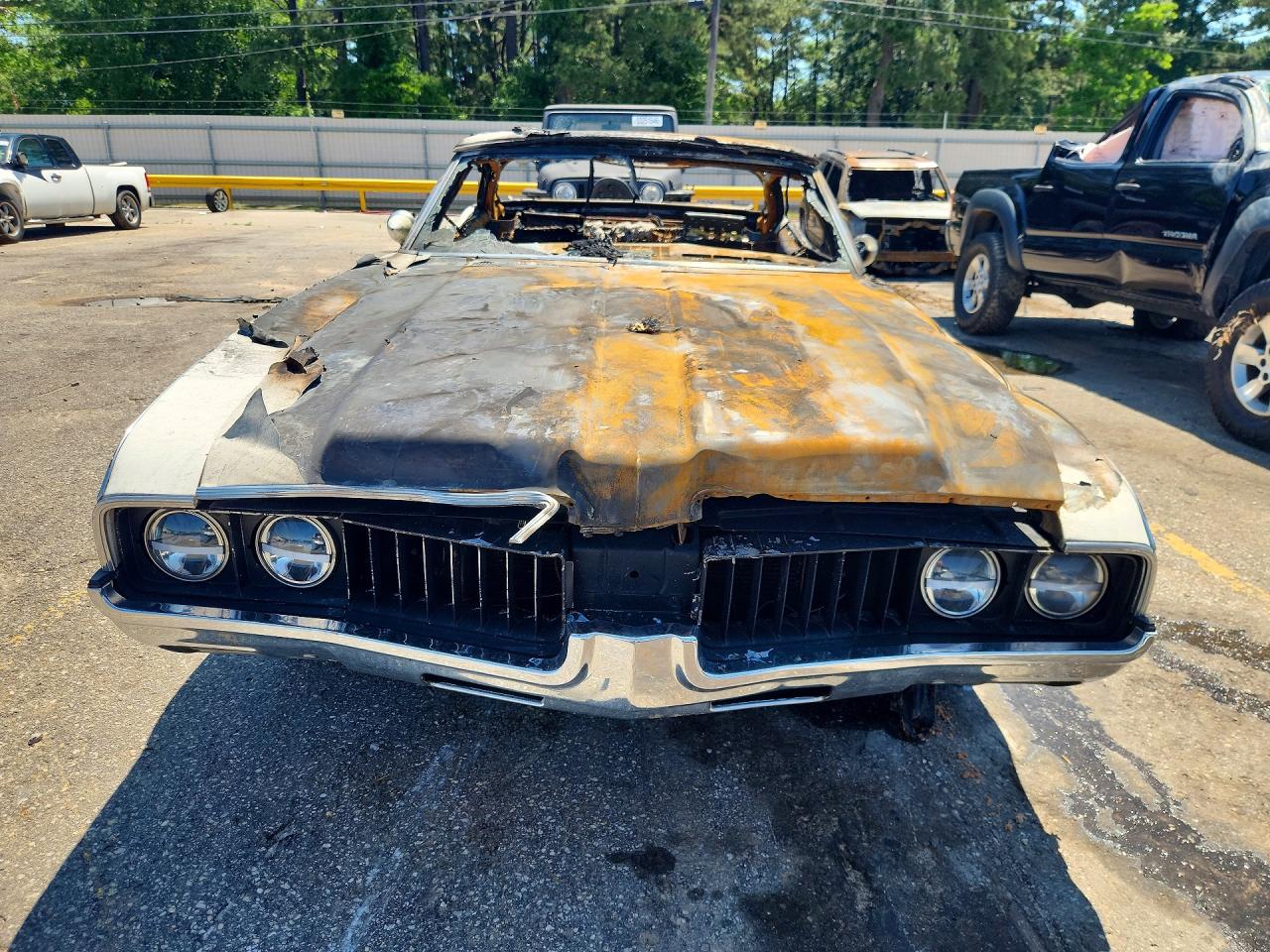 Oldsmobile Cutlass
