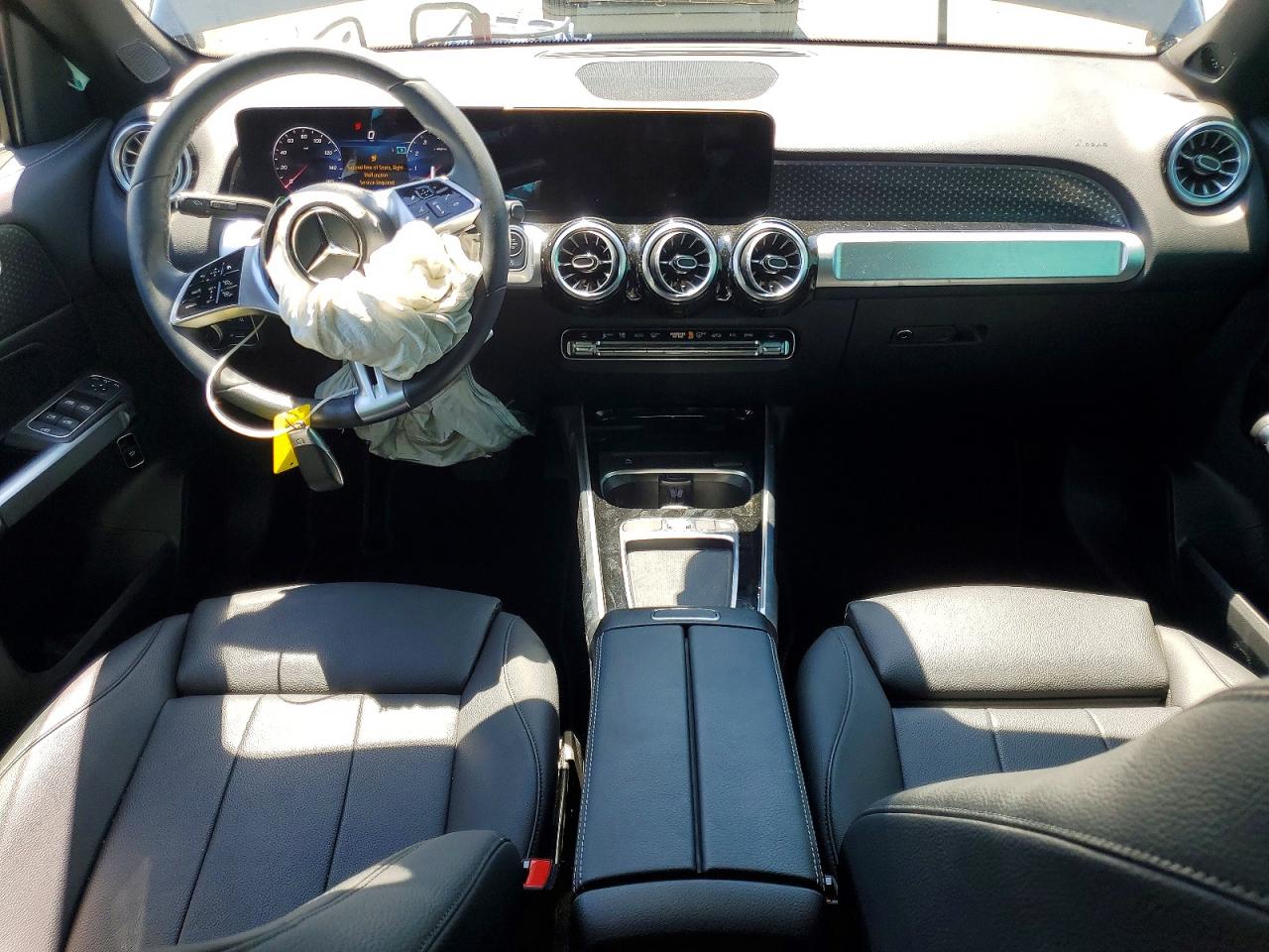 Mercedes-Benz GLB 250