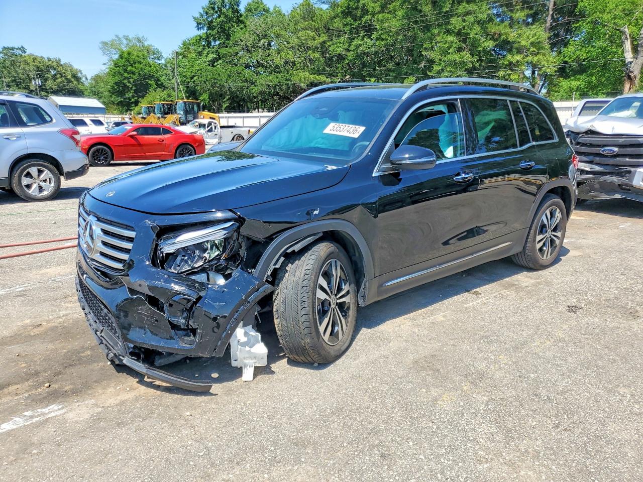 Salvage Mercedes-Benz GLB Image