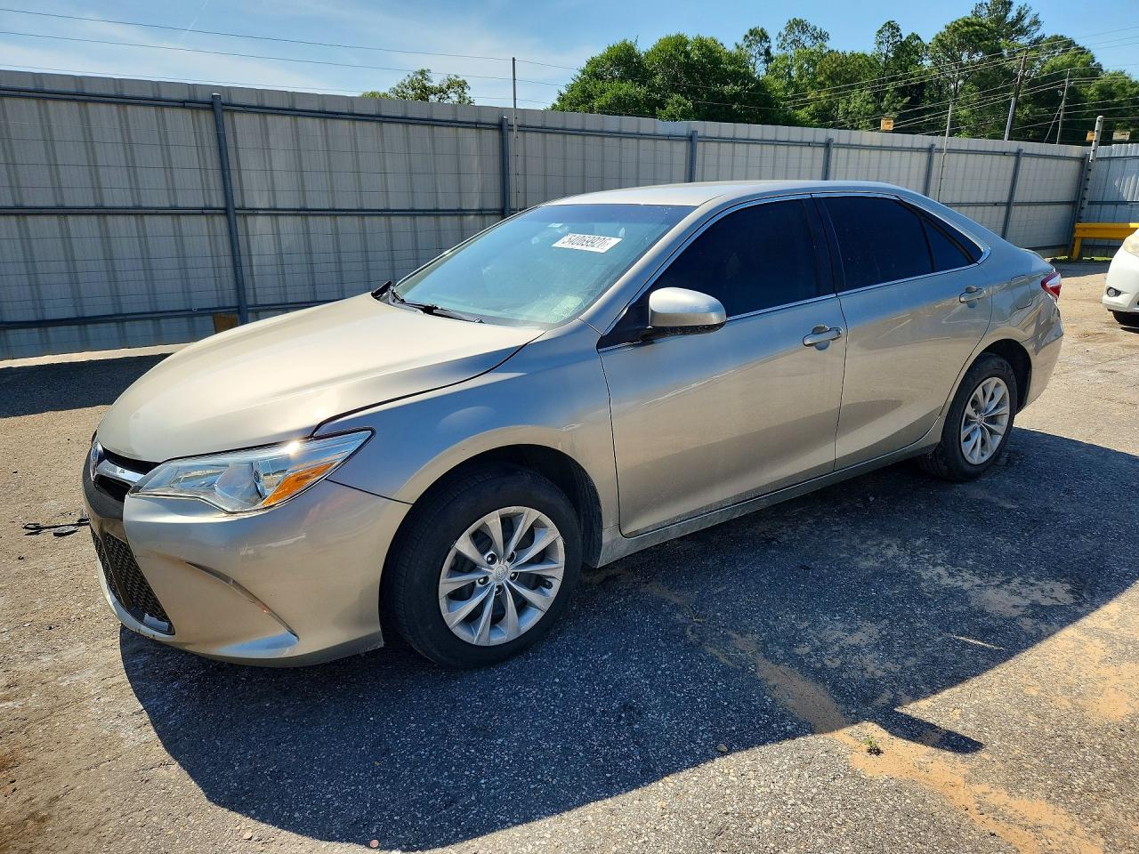 Salvage Toyota Camry Image